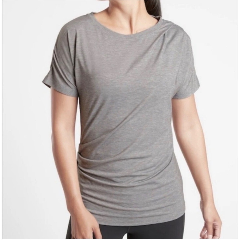 Athleta Essence Pleated Tee Gray Short Sleeve Athleisure Top Size S - Picture 2 of 11